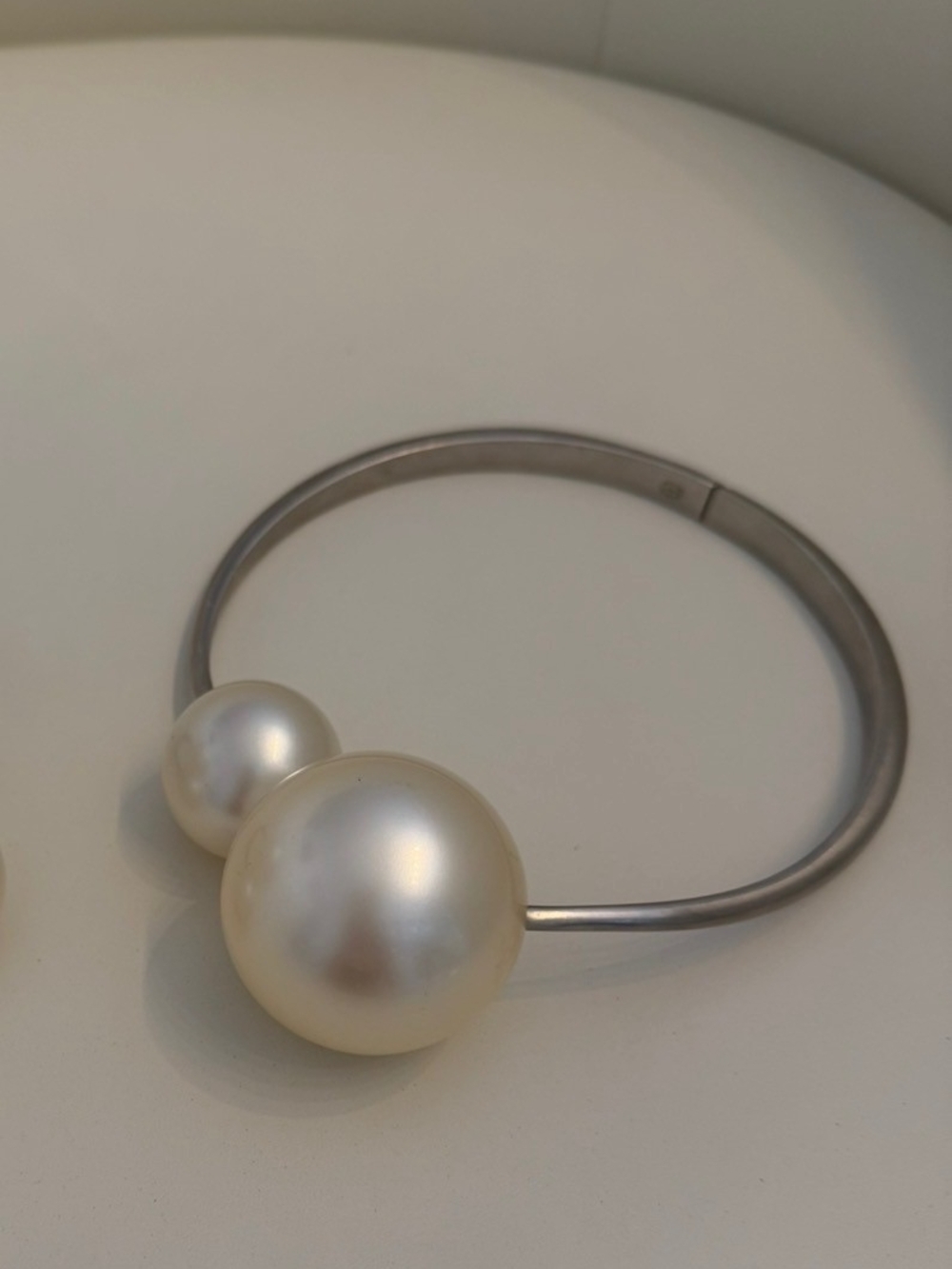 Chanel 2014 Oversized Faux Pearl Choker Necklace
